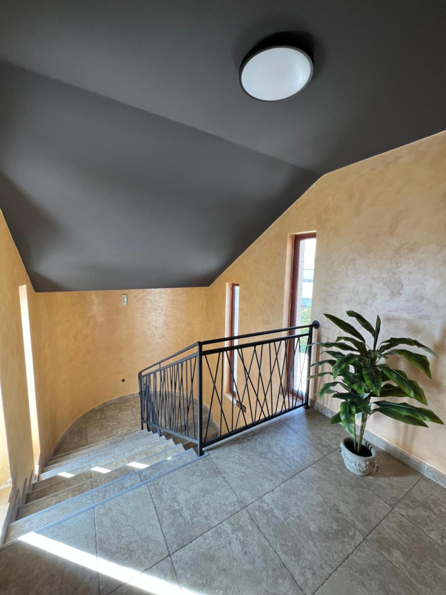 Motel Zeta Lux Mitrovici  Esterno foto