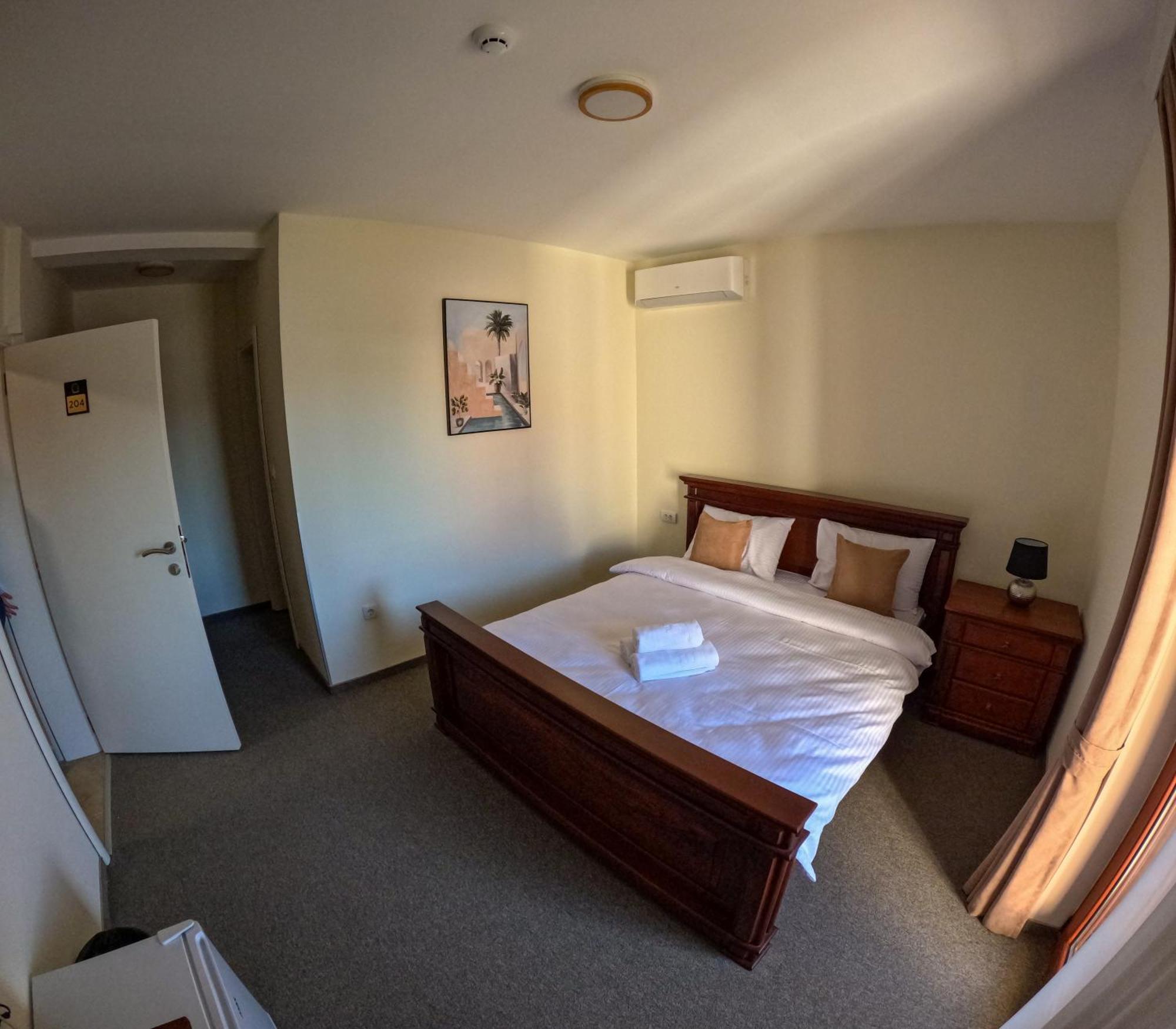 Motel Zeta Lux Mitrovici  Esterno foto