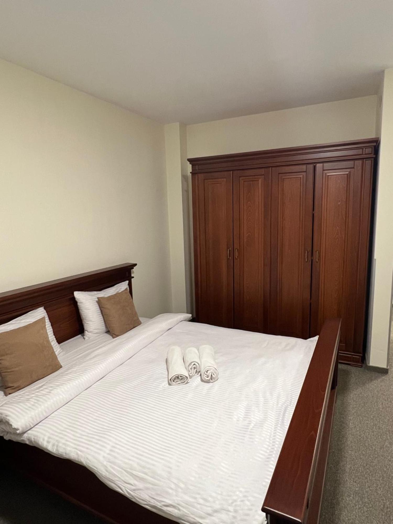 Motel Zeta Lux Mitrovici  Esterno foto